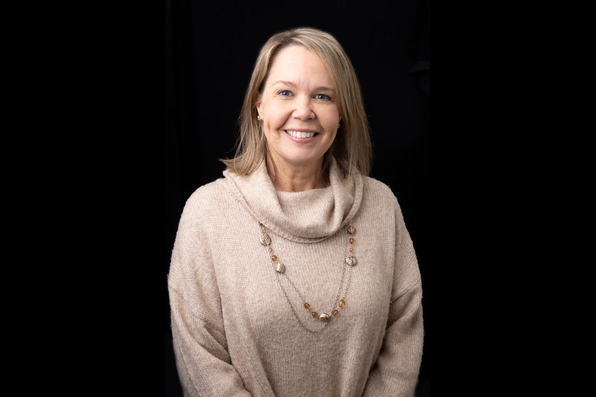 Headshot of Lori Eberly, PhD.