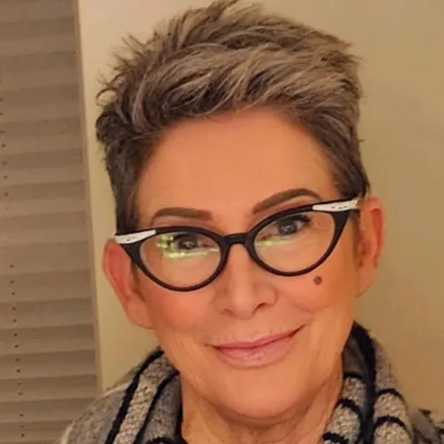 Elicka Sparks.webp Elicka Sparks.webp